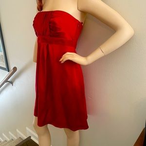Banana Republic Red strapless dress